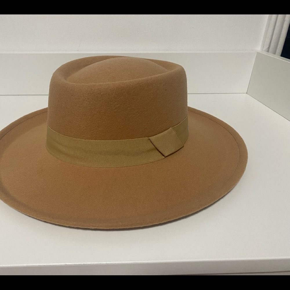 Woman’s hat